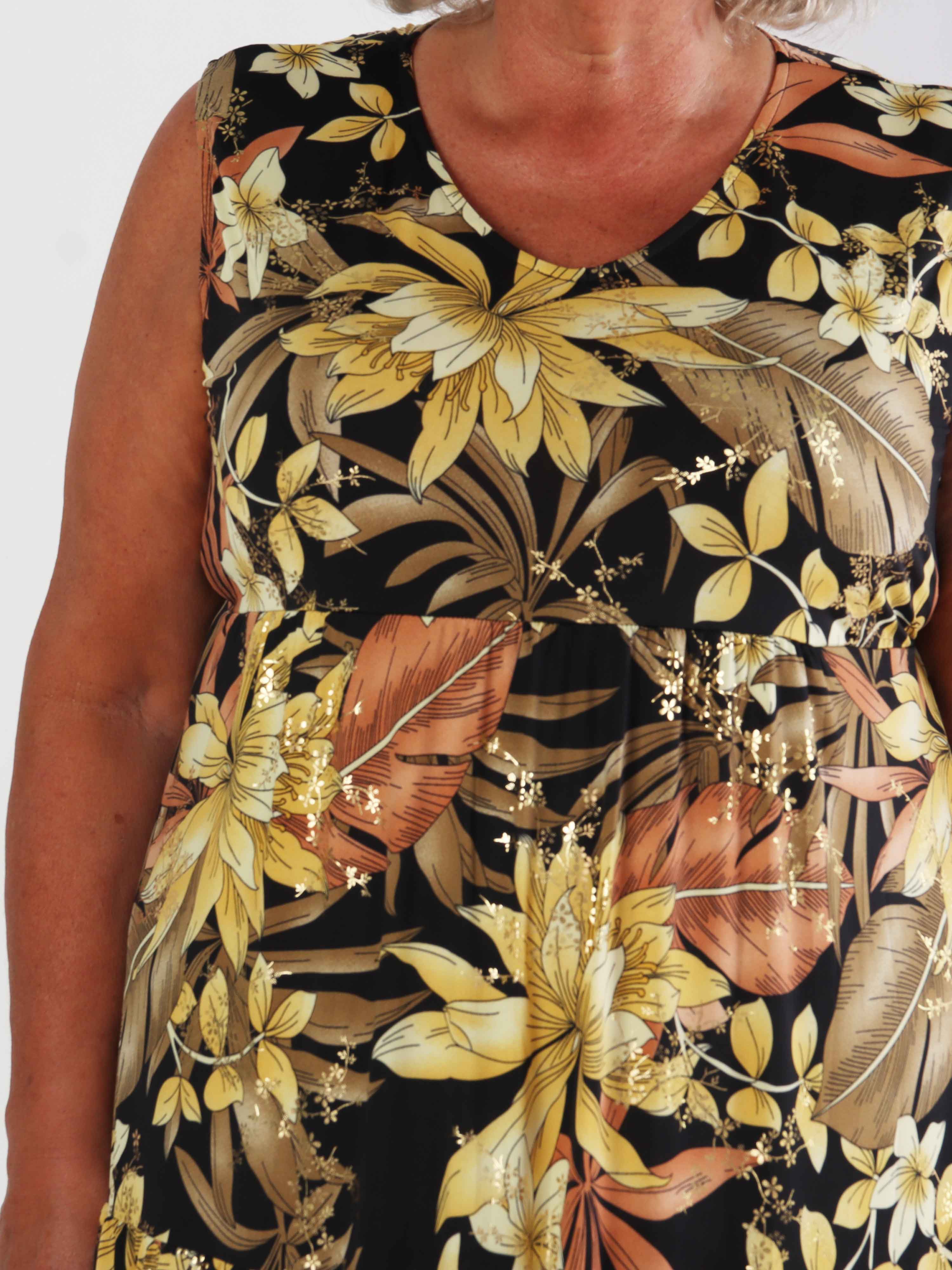 Karini - Elastisk blommig plus size klännning med lager på lager look